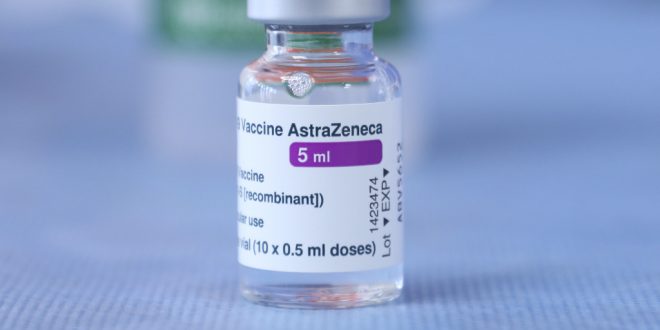 Papildināts “Janssen” un “Vaxzevria” Covid-19 vakcīnu iespējamo blakusparādību saraksts