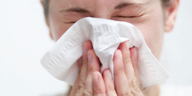 Saslimstība ar gripu nedaudz samazinājusies
