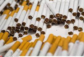 Lielbritānijas parlamentā sākušās debates par pakāpenisku smēķēšanas aizliegumu