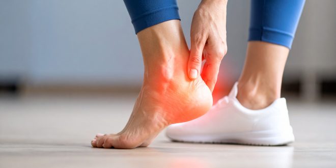 Plantārais fascīts – kā atpazīt un palīdzēt