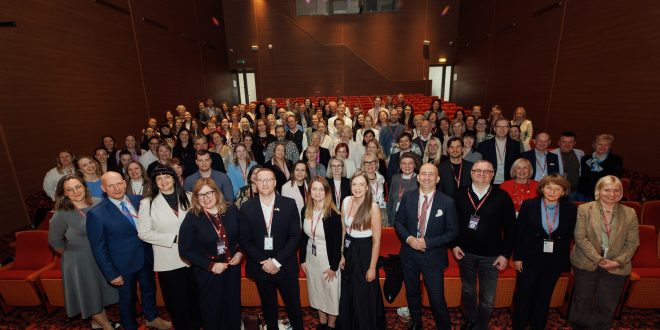 Veselības ministrs LFB BaltPharm forumā: farmaceiti neapšaubāmi ir ārstniecības personu komandas daļa