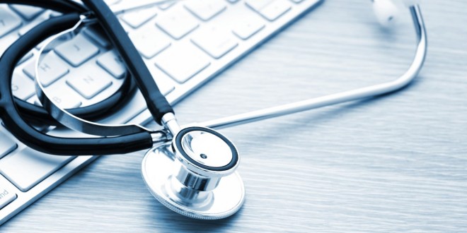 Līgumu par e-veselības izmantošanu aptiekas un ārstniecības iestādes varēs slēgt pusgadu vēlāk