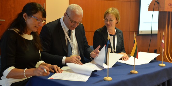 Baltijas zāļu aģentūru pārstāvji Viļņā paraksta vienošanos par izmaiņām Baltijas vienotajā zāļu iepakojumā